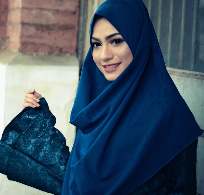 Puan Sharifah Husna